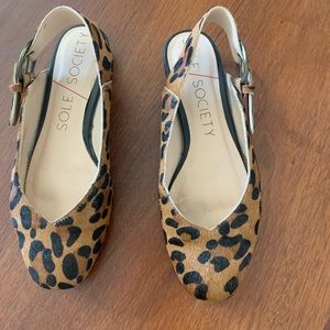 Sole society 6.5 furry fabric animal print